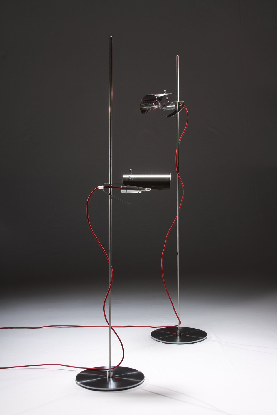 Technology, Microphone stand, Cylinder, Electrical cable, Pipe, Still life photography, Wire