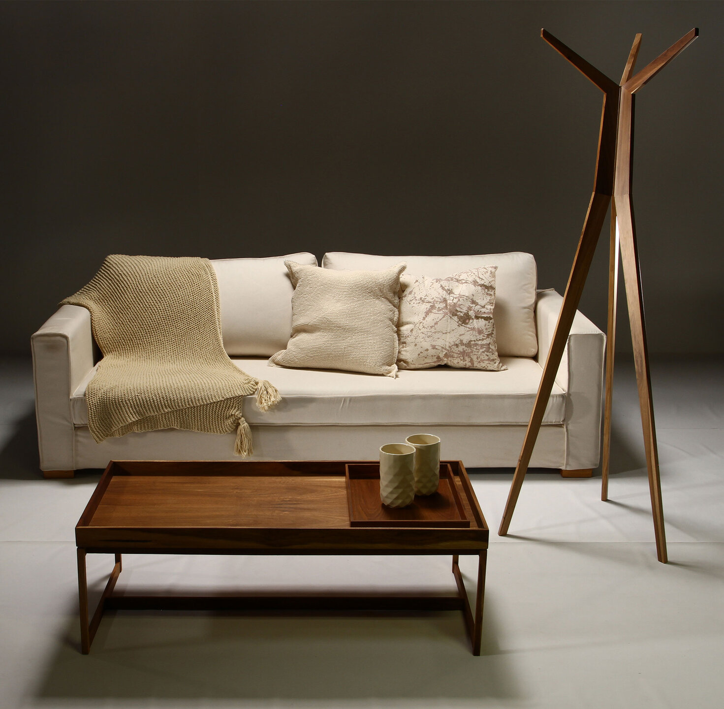 Furniture, Wood, Flooring, Floor, Brown, Wood flooring, Hardwood, Plank, Natural material, Coffee table